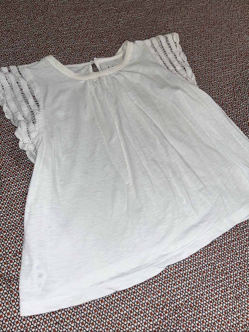 Women's White Lace Sleeve Top - Classic Casual